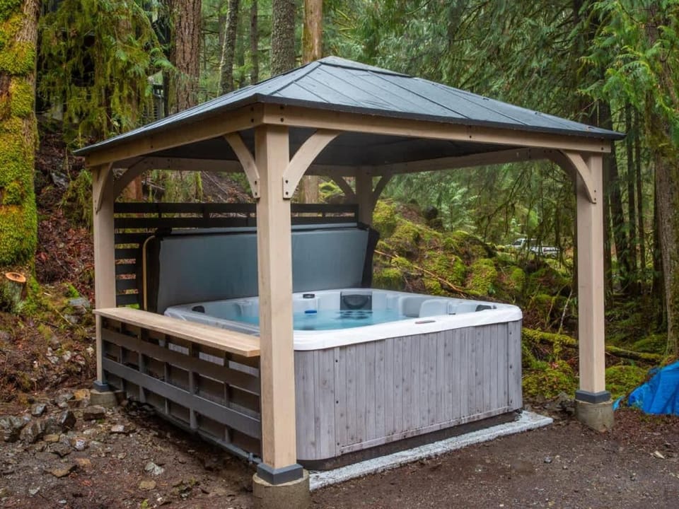 AlpenView House in Glacier