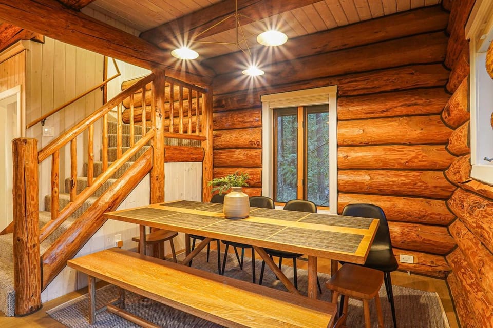 ArborMyst House in Glacier