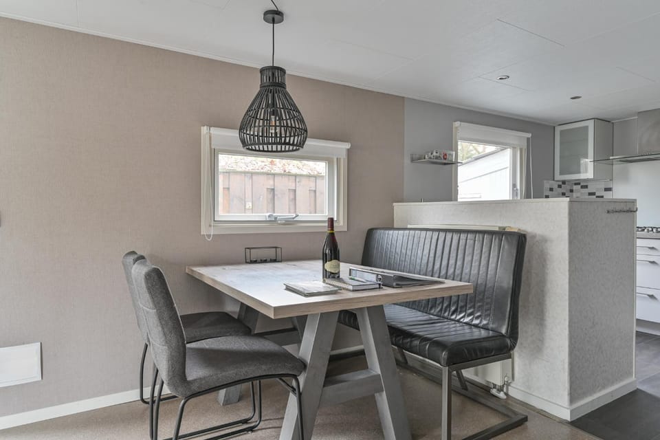 Ruime luxe 4 persoons Chalet midden op de Veluwe Apartment in Hoenderloo