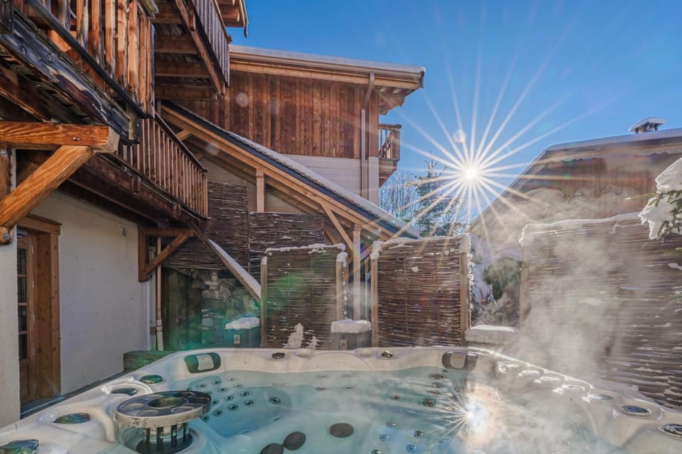 Winter, Hot Tub