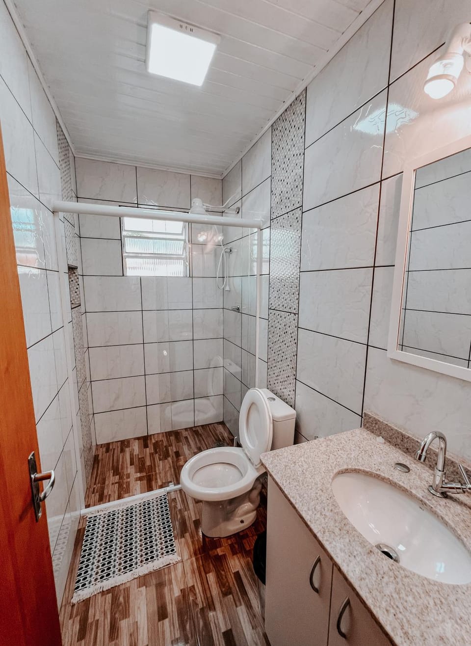 Toilet, Bathroom, heating