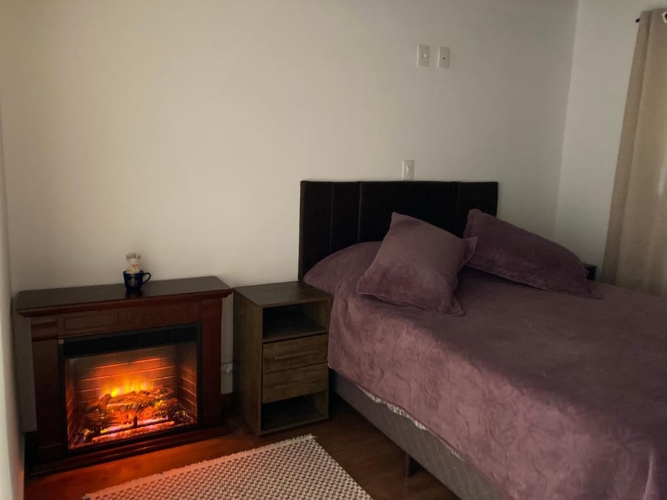 Bed, Photo of the whole room, Bedroom, flat iron, internet