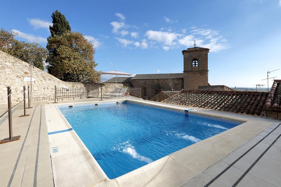 Off site, Day, Pool view, Swimming pool, sunbed