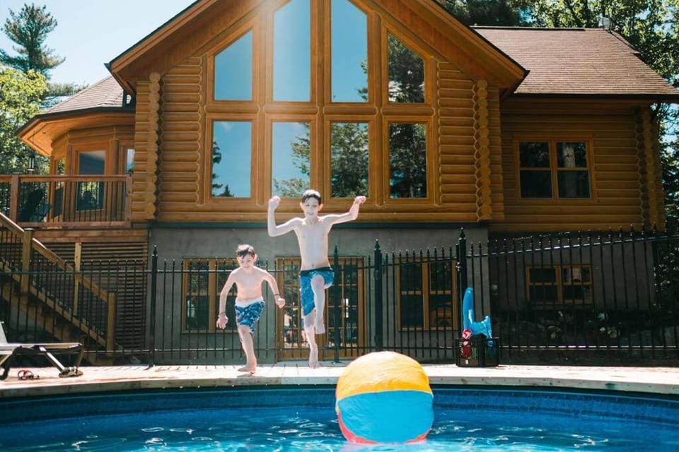 Pool view, Swimming pool