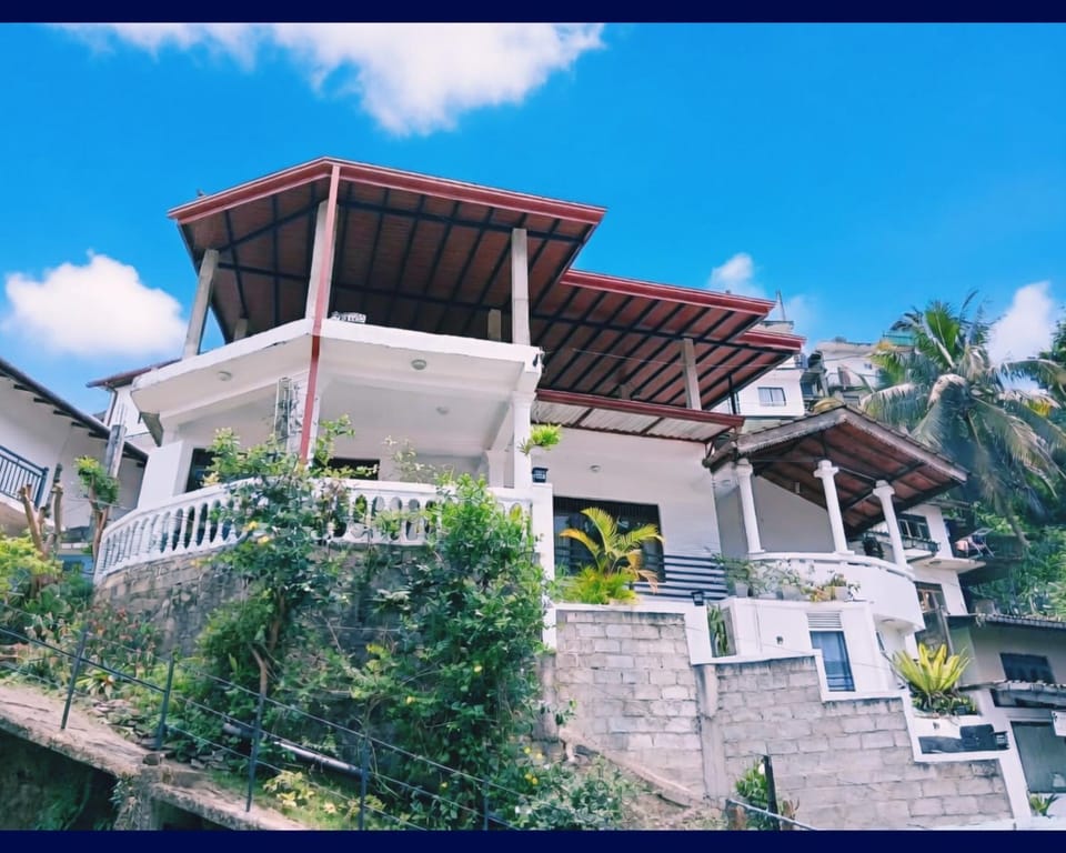 Property building, View (from property/room), Balcony/Terrace