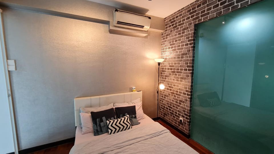 Bed, Photo of the whole room, Bedroom, air conditioner