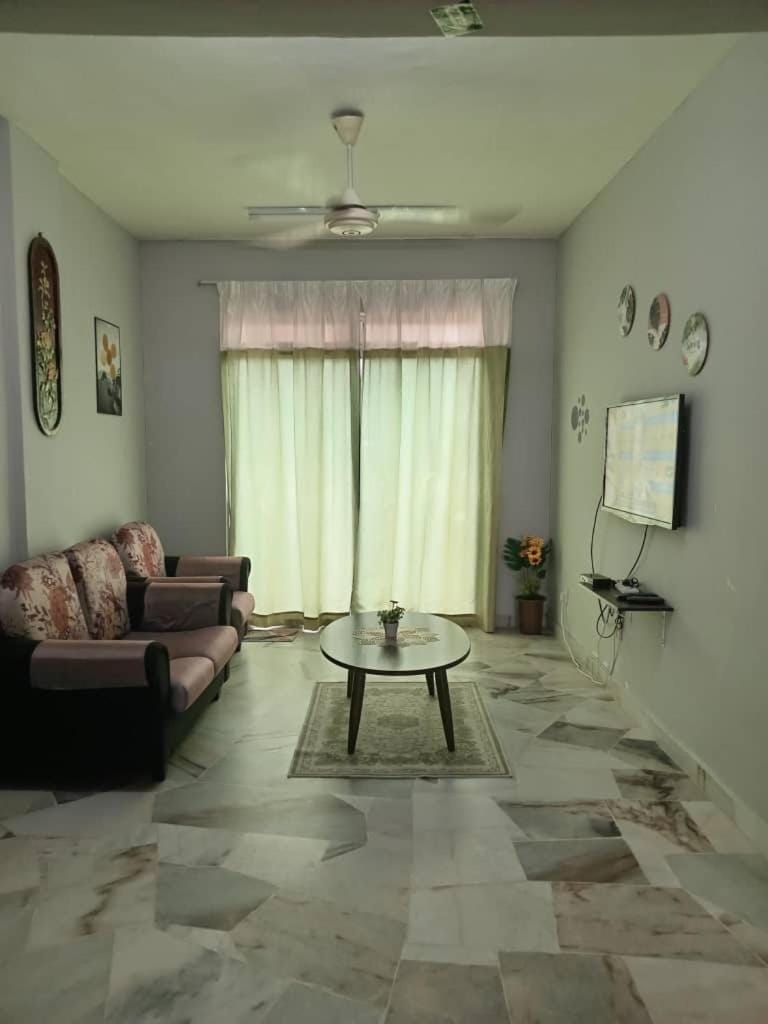 D'Mentari Laguna Super Seaview Apartment in Port Dickson