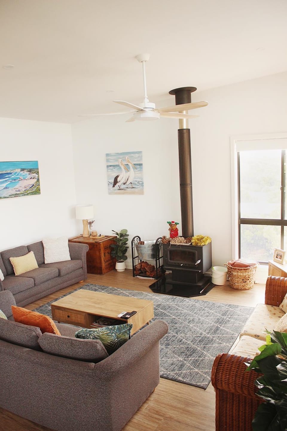 Living room, fireplace