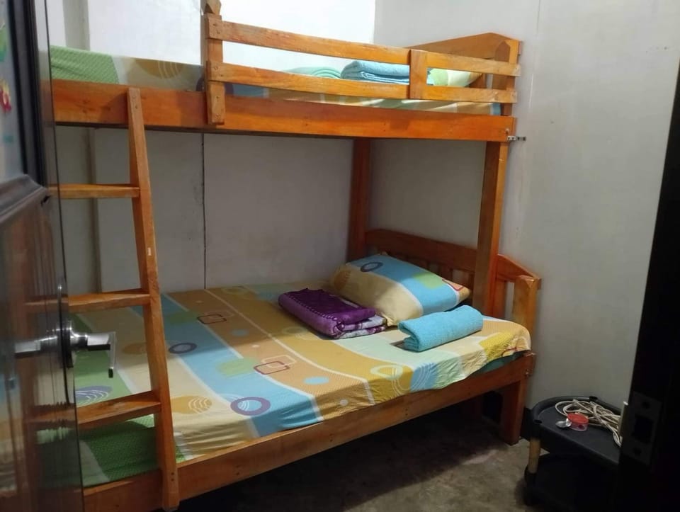 bunk bed
