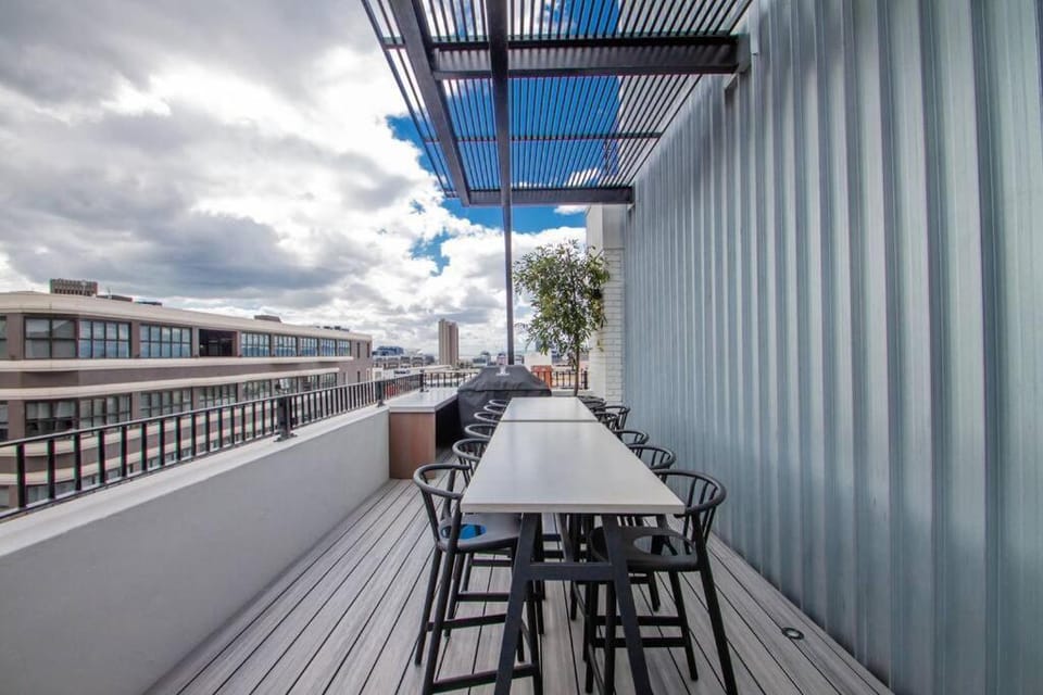 Balcony/Terrace, Banquet/Function facilities