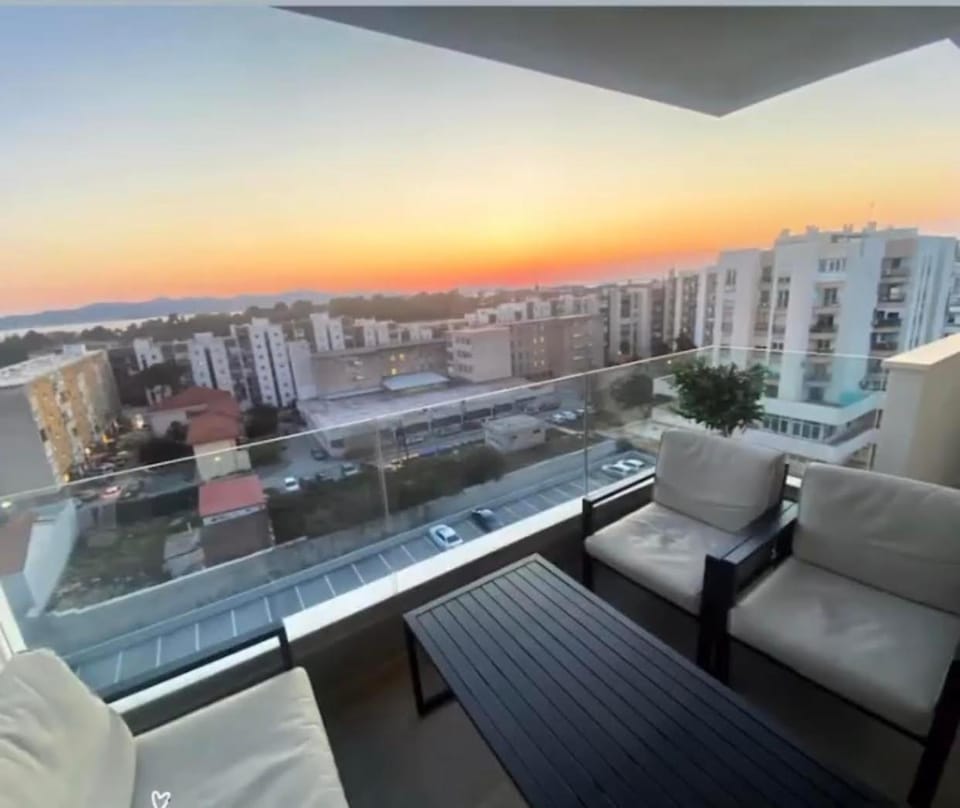 DiVine Luxury Apartment Blue Apartment in Zadar