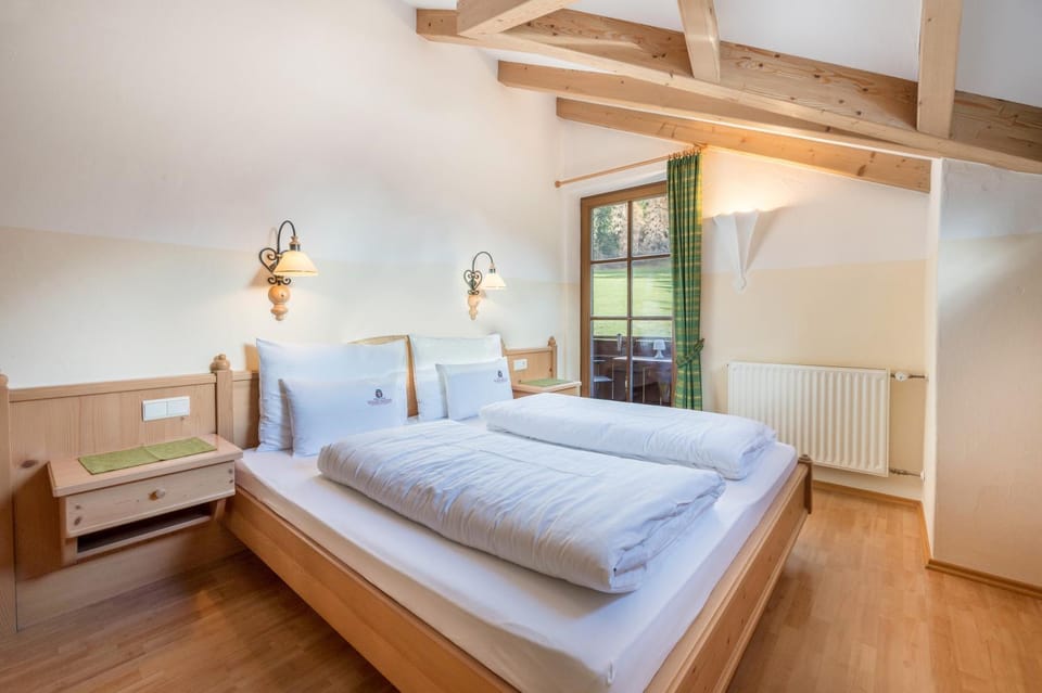 Property building, Living room, Bedroom