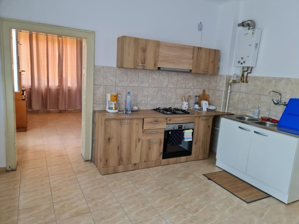 Property building, Communal kitchen, stove, kitchen