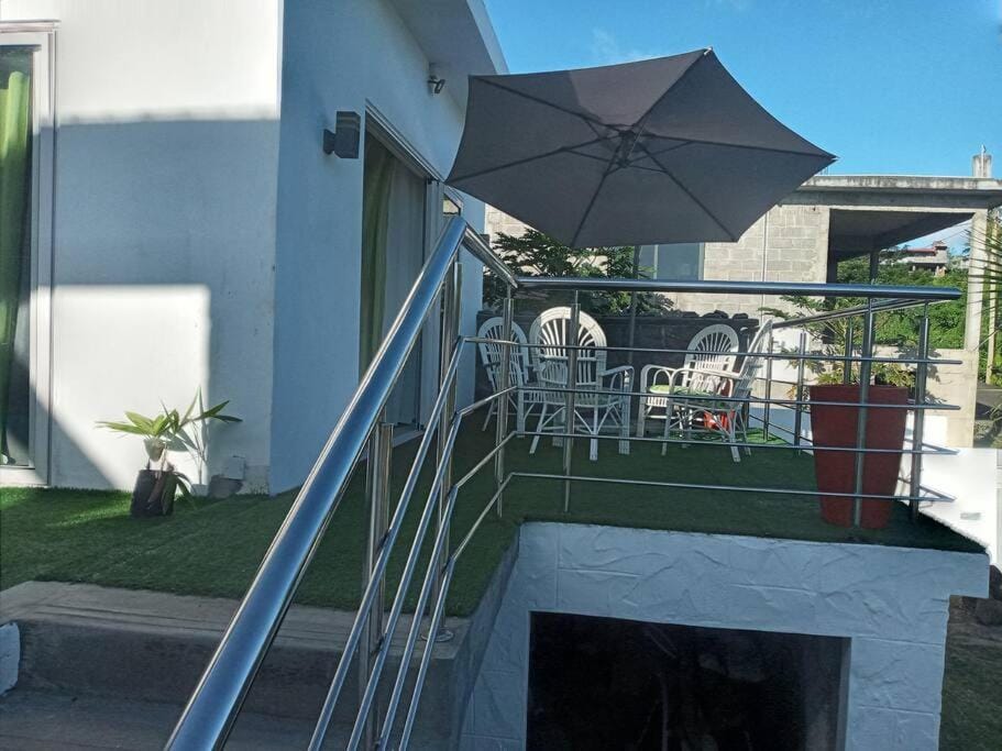 Property building, View (from property/room), Balcony/Terrace