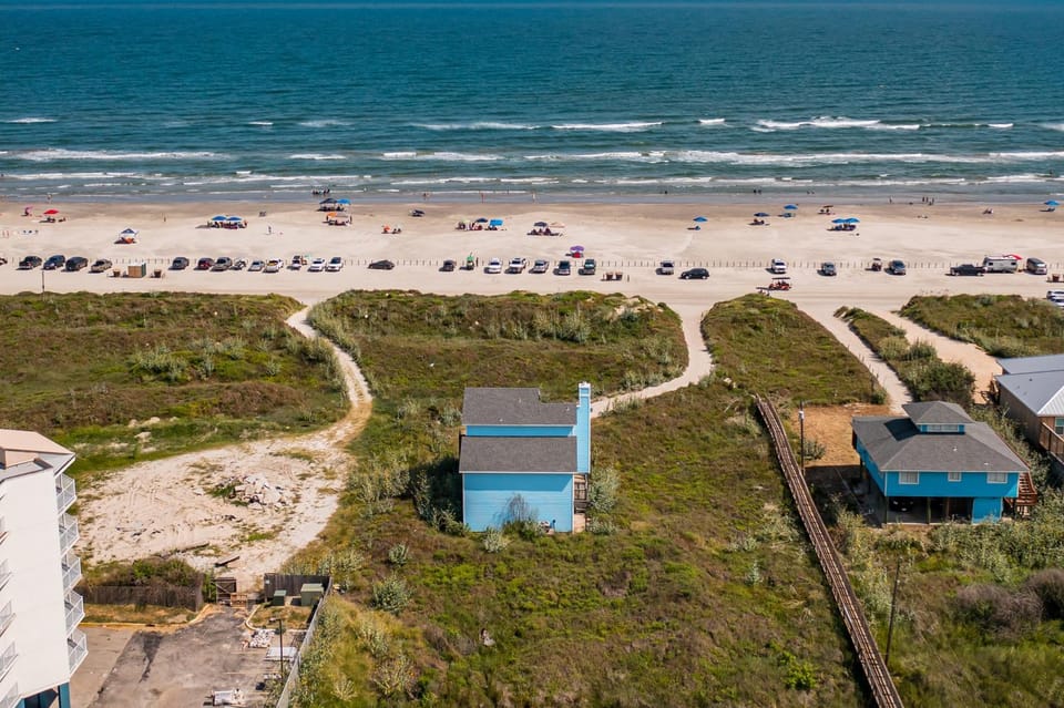 Bird's eye view, Beach, Parking
