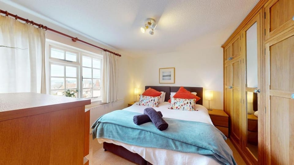 CROYDE WHITE HOUSE 4 Bedrooms House in Georgeham