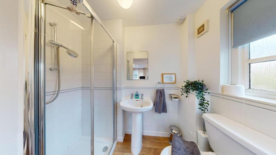 CROYDE WHITE HOUSE 4 Bedrooms House in Georgeham