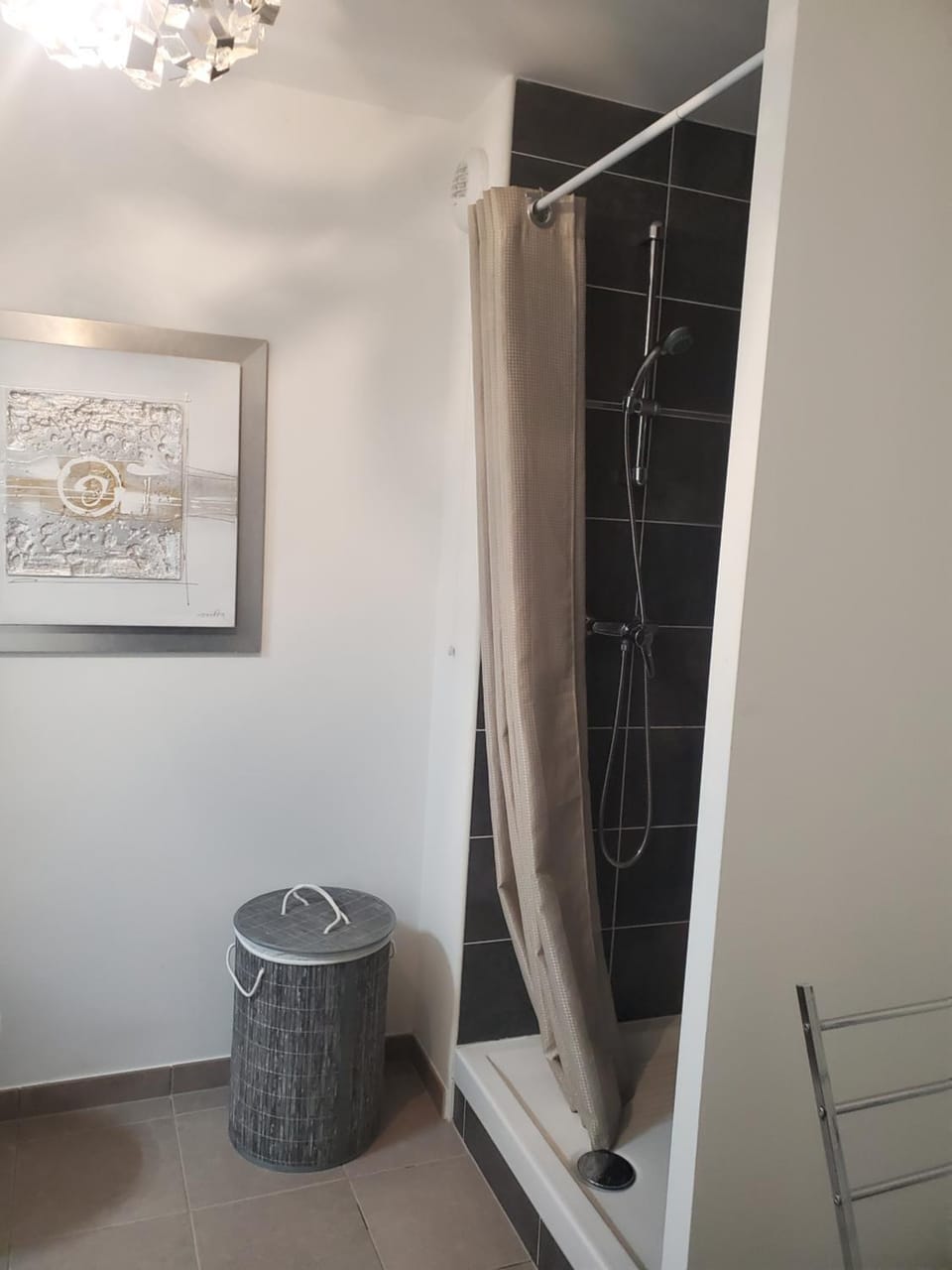 Joli appartement proche du centre-réseau orange pour capter Apartment in Île-de-France