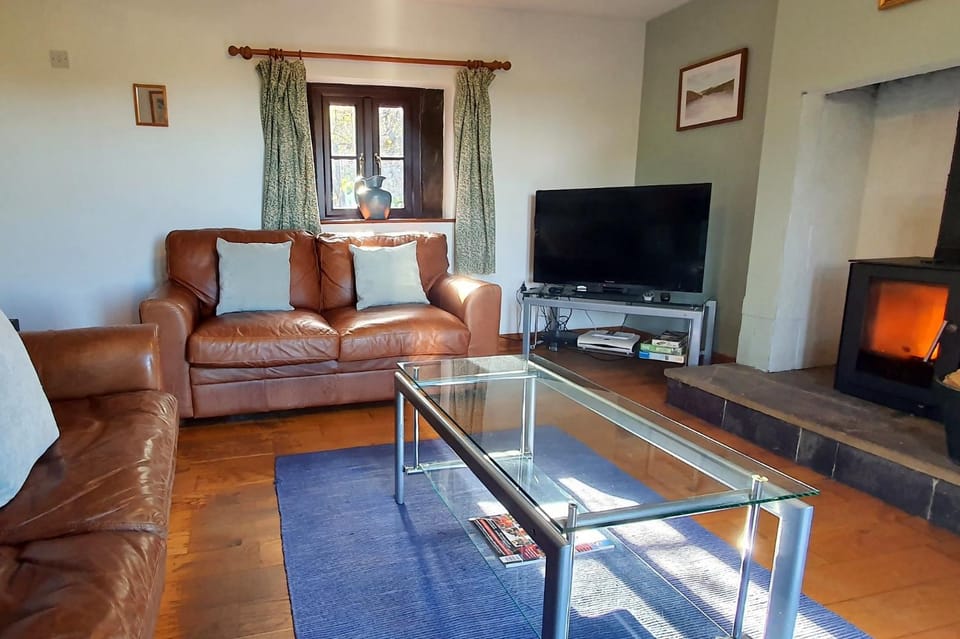 TV and multimedia, Living room, Seating area, flat iron