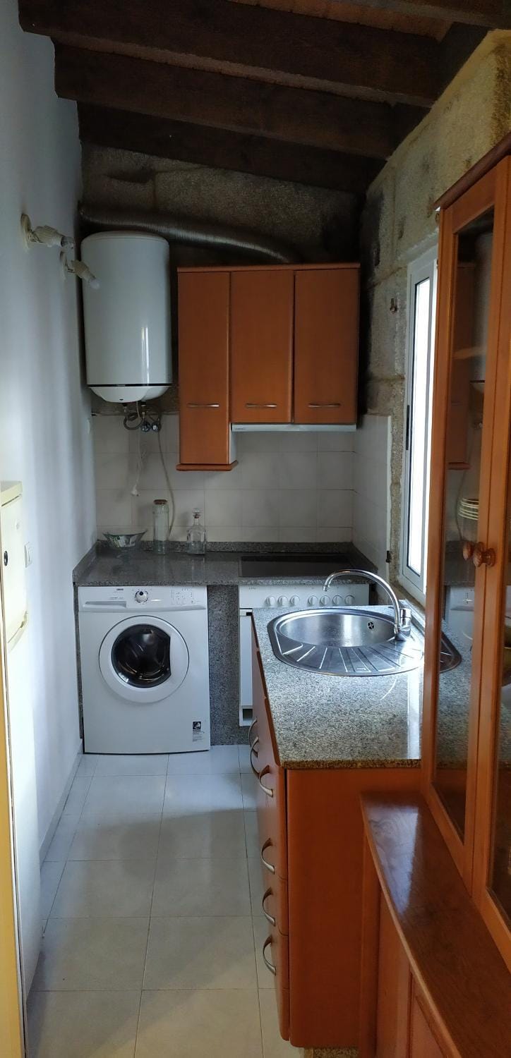 Kitchen or kitchenette, pet friendly, washing machine, kitchen
