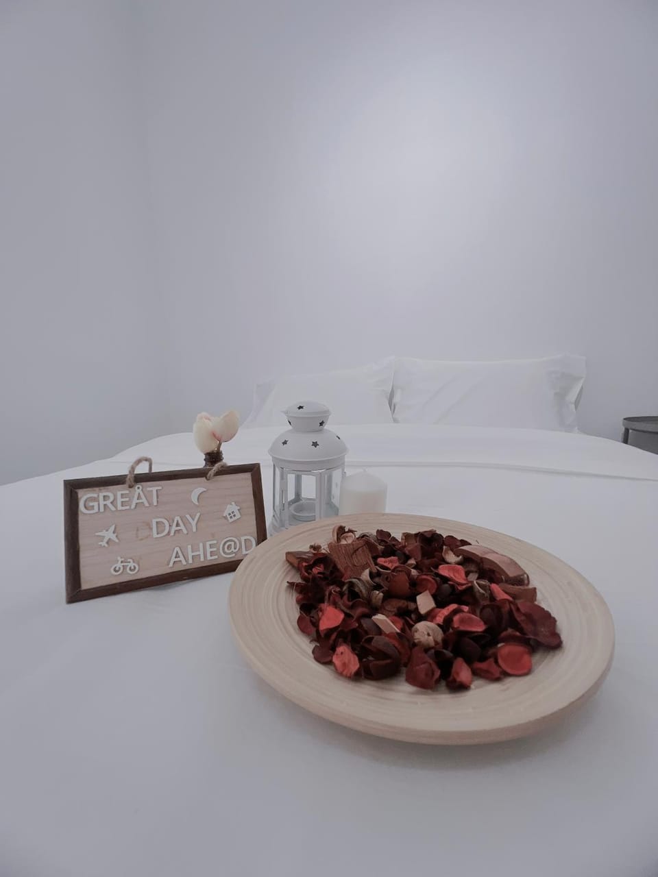 Bed, Bedroom, air conditioner