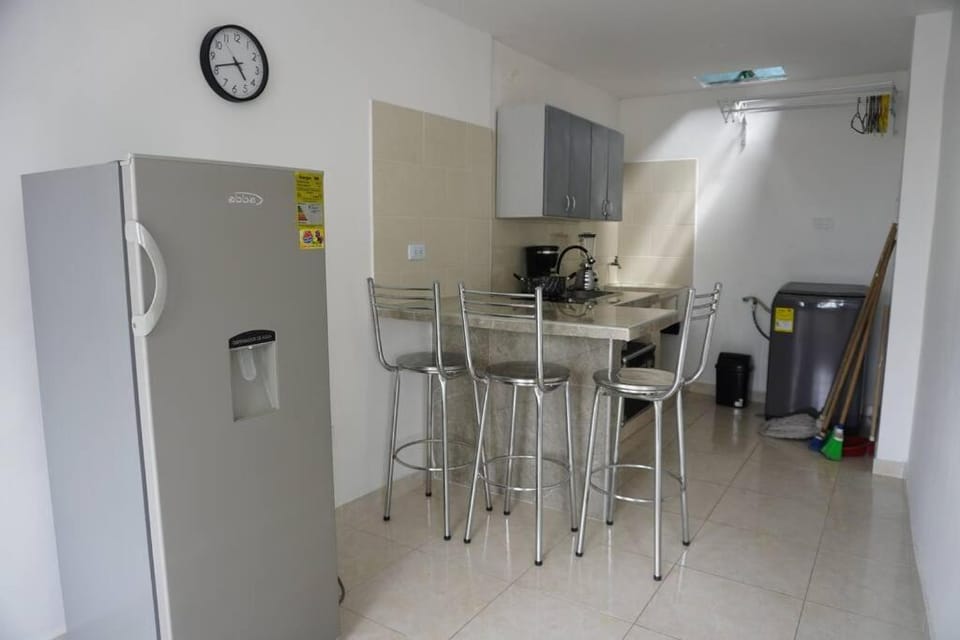 apartamento de 2 habitaciones central en Cali Apartment in Cali