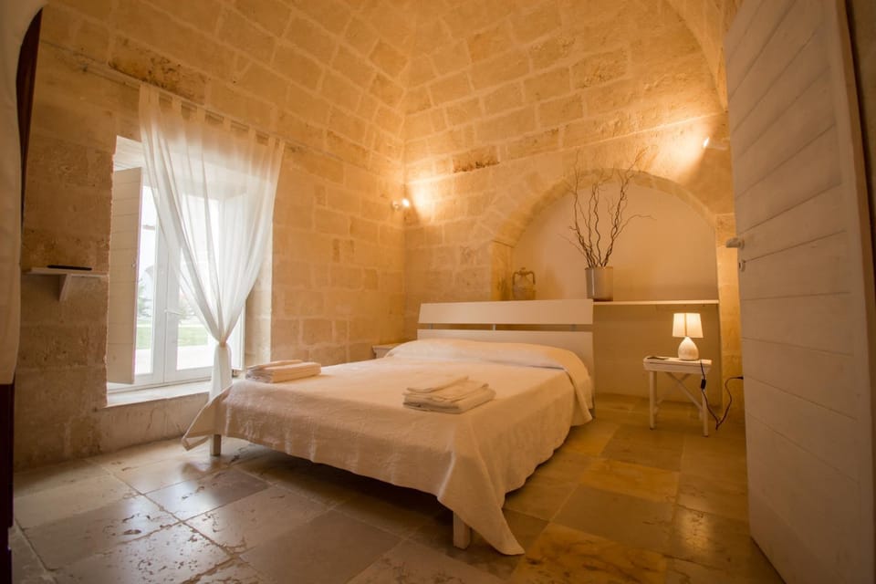 Property building, Living room, Bedroom