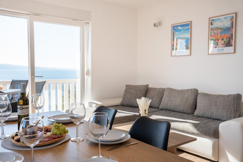 Living room, Dining area, River view