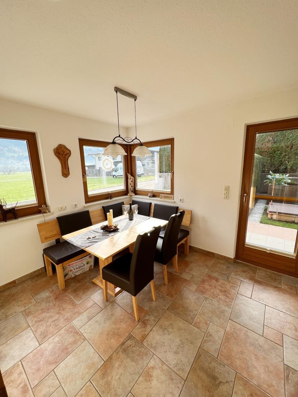 Patio, Seating area, Dining area, Garden view, Mountain view