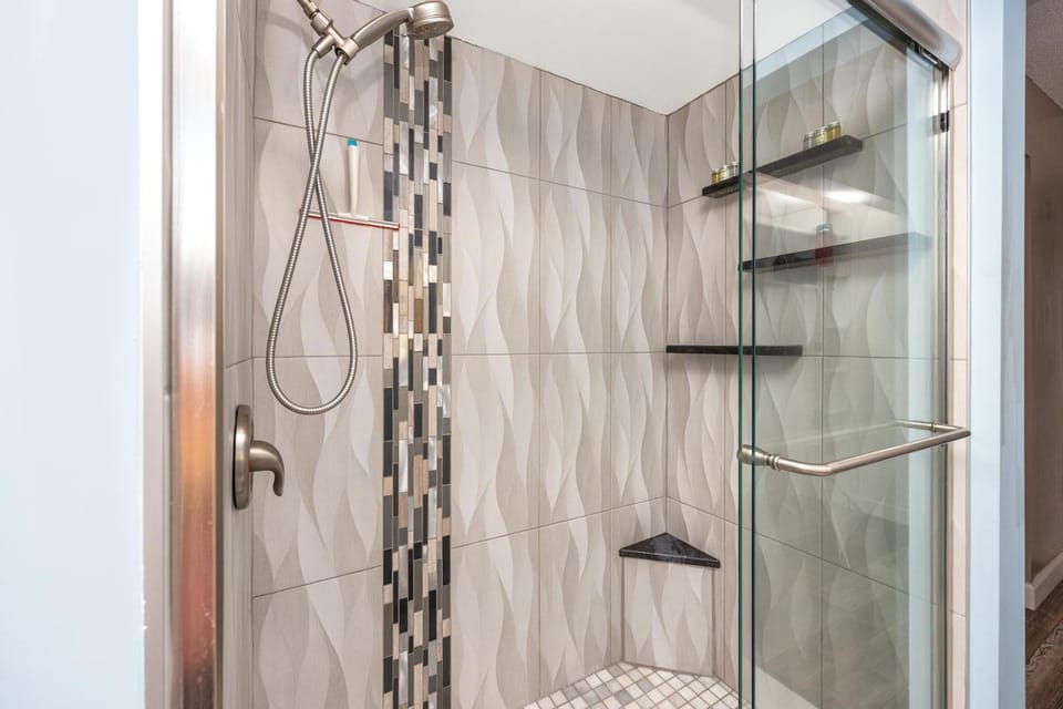 Shower, Property building, Bathroom