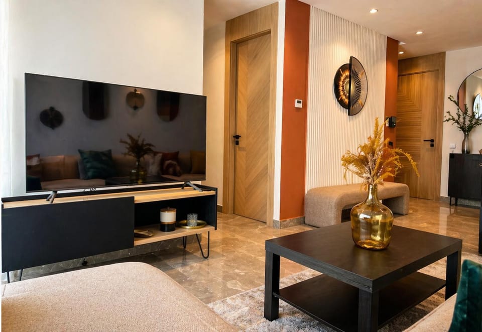 Communal lounge/ TV room, TV and multimedia, Living room
