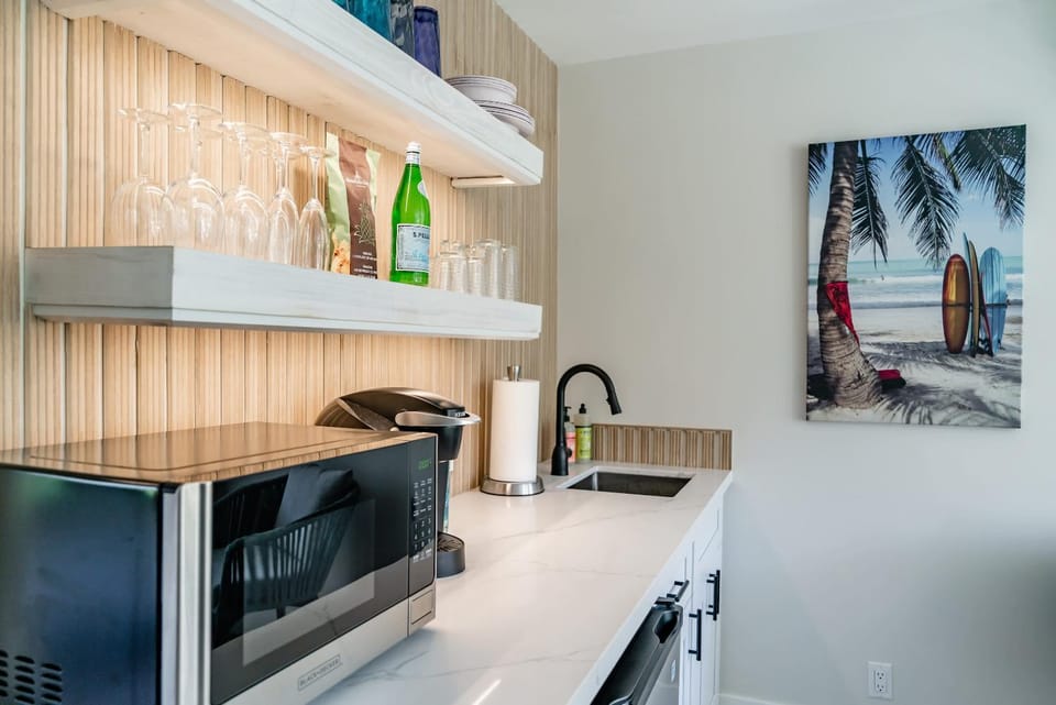 Modern Studio Beach Vistas Apartment in Wailea