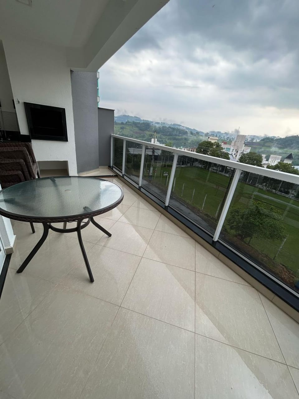 Apartamento amplo completo e climatizado Apartment in State of Santa Catarina