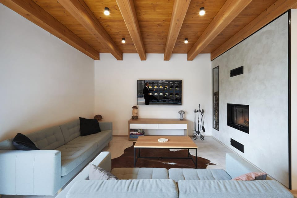 TV and multimedia, Living room, Photo of the whole room, Seating area