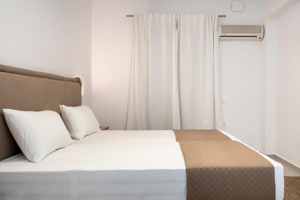 Boomerang Sea View Accommodation Apartment in Zakynthos, Greece