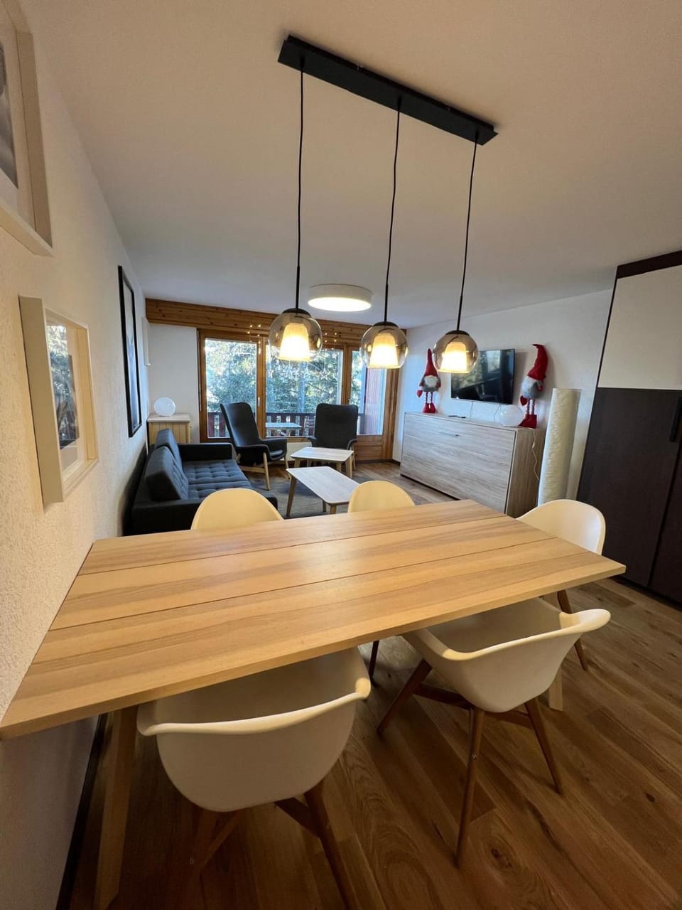 Cosy studio for 5 near ski lift, HAMEAU D2 Apartment in Canton of Valais