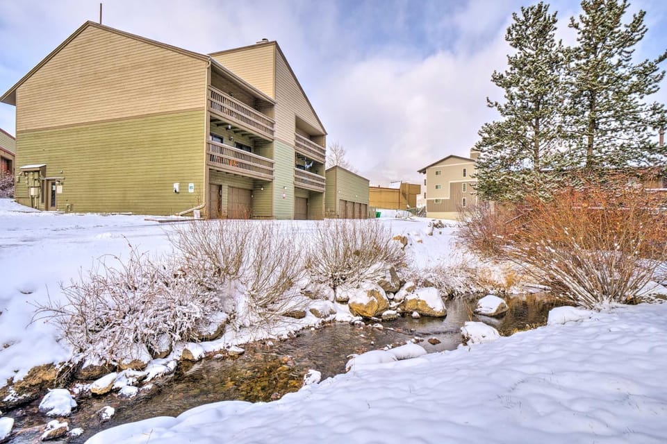 Ski, Hike & Explore: All-Season Frisco Condo House in Frisco