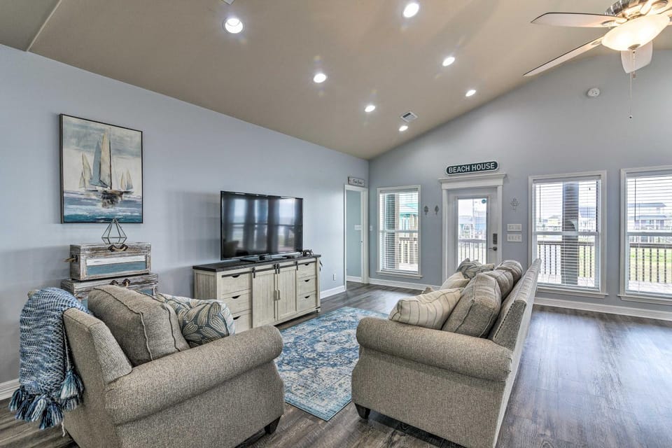 Group Getaway w/ Deck, Steps to Crystal Beach! House in Bolivar Peninsula
