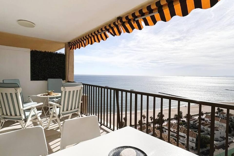 Natural landscape, Balcony/Terrace, Sea view