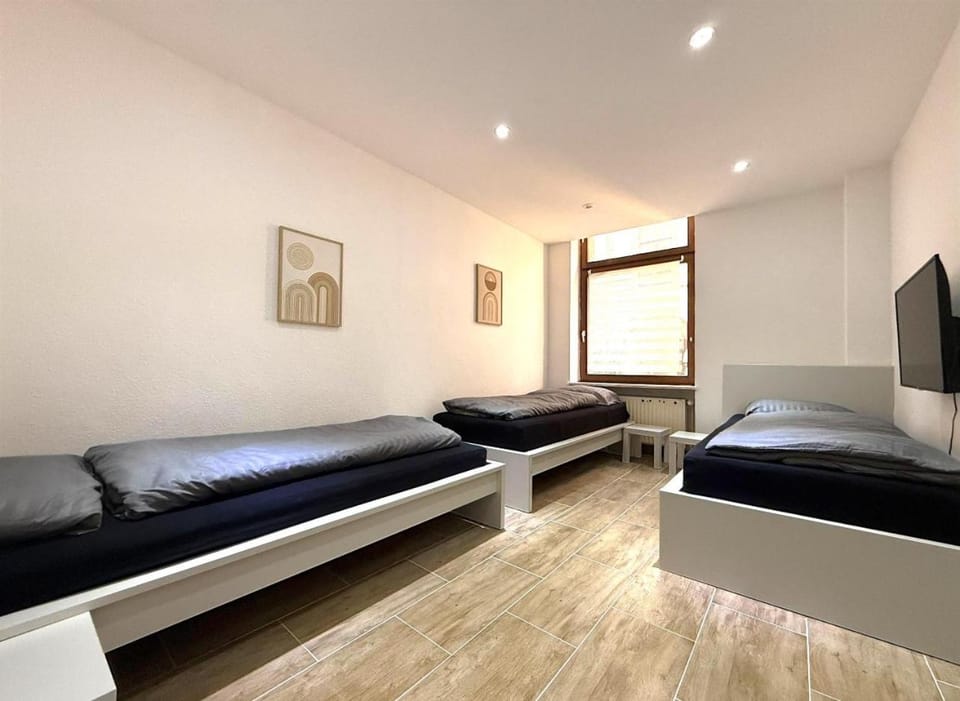Bed, Living room, Bedroom