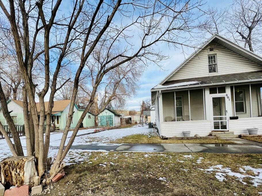 Cozy cottage in the heart of the big city- dog friendly House in Billings