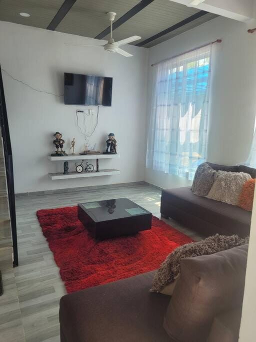 Communal lounge/ TV room, TV and multimedia, Living room, Seating area