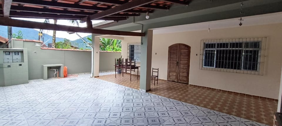 Casa para 10 pessoas próximo a praia do Perequ Açú House in Ubatuba