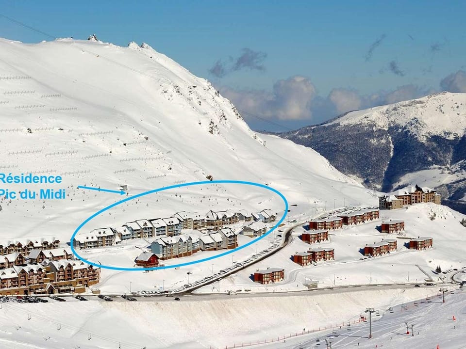 Charmant T2 avec Piscine, Fitness et Terrasse, à 400m des Pistes - La Mongie - FR-1-404-341 Apartment in Aragon
