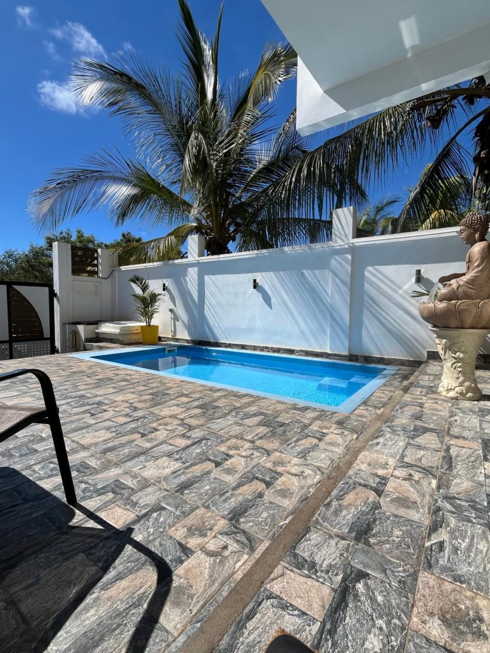 Patio, Swimming pool