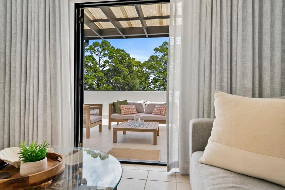 Balcony/Terrace, Living room