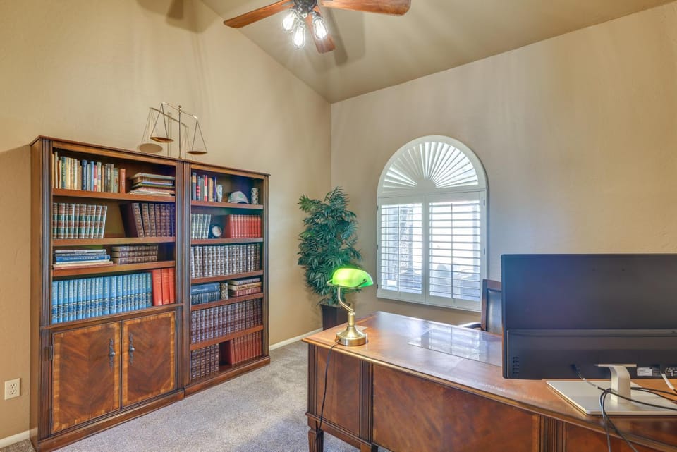 Golf, Swim, Soak! Family-Friendly Scottsdale Home House in Scottsdale