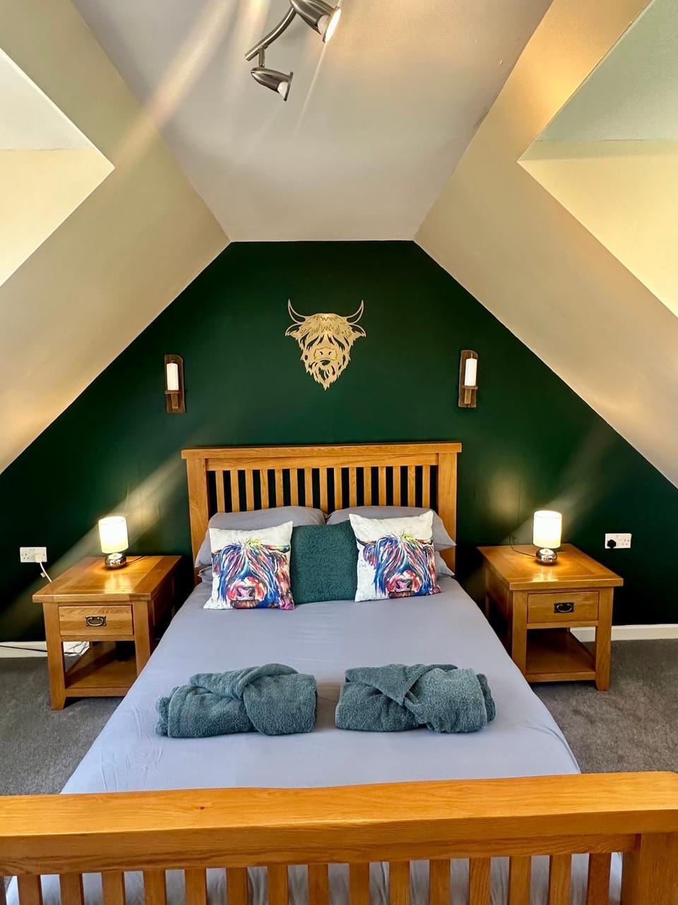The Cow Shed Apartment in Martletwy