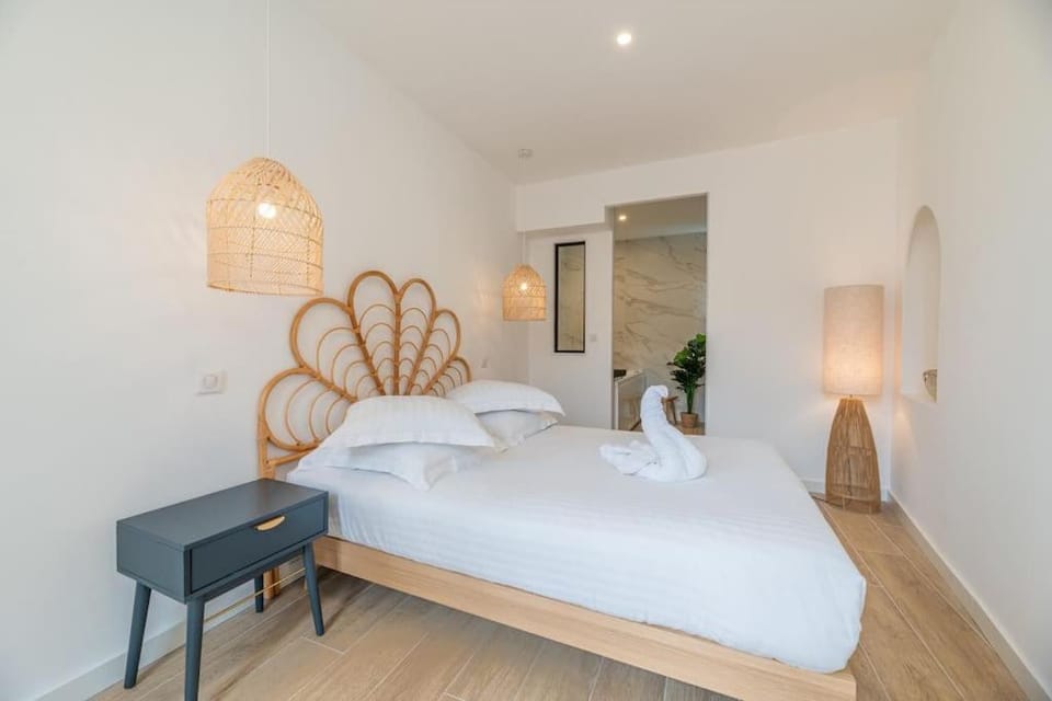 A/C & BALNEO in of Carré d'Or NICE #RENOVATED Apartment in Nice