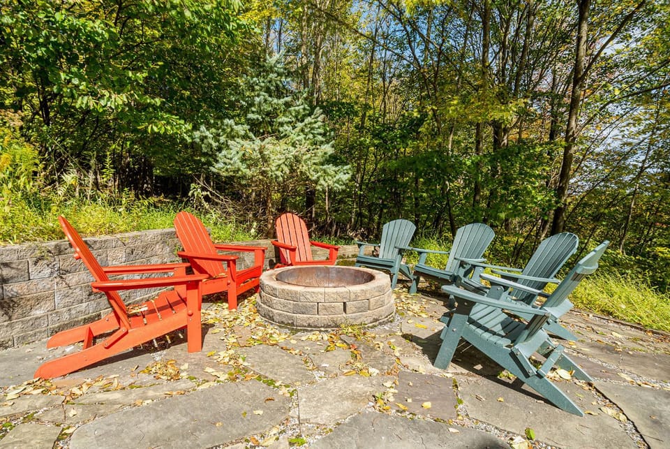 Patio, Natural landscape, Seating area, Garden view, fireplace
